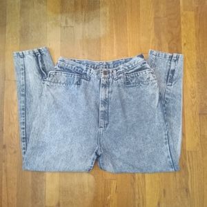 Women's Highwaisted Mom Jeans Tapered Leg Acid Wash Vintage 80s Cap Ferrat 30"